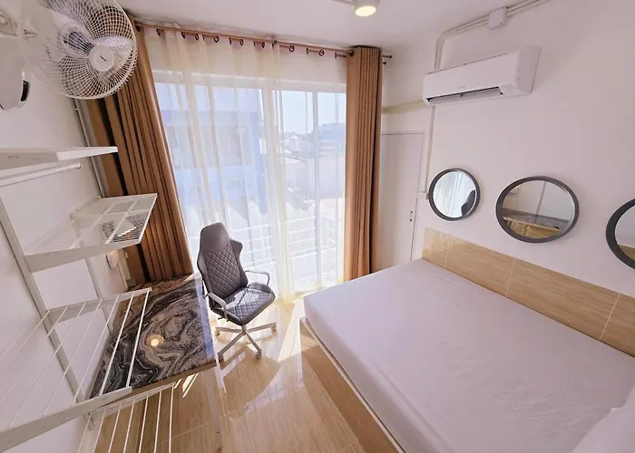 公寓 Crane Nest 11 Colorful View And Balcony *
